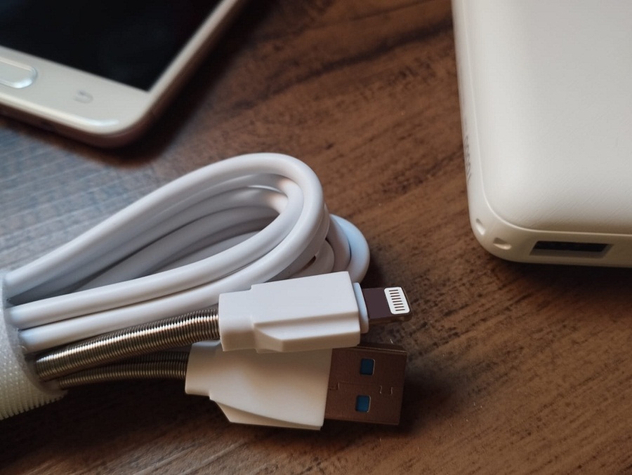 Cabo lightning - 4.png